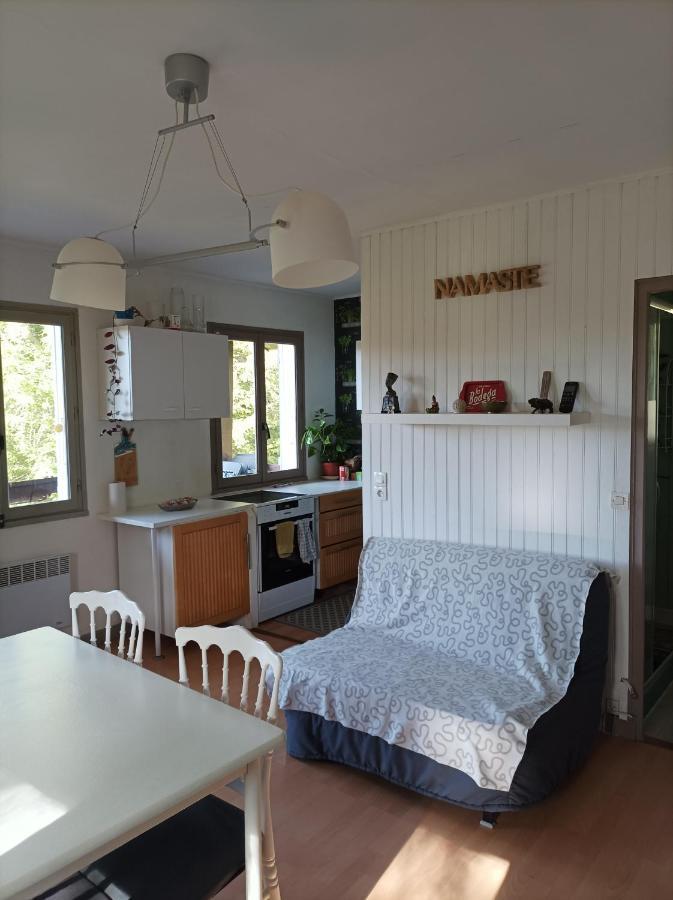 Chalet Deux Chambres Au Calme Saint-Brisson Esterno foto